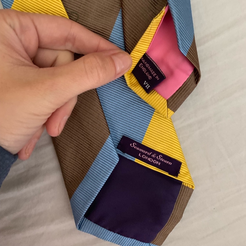 Seaward and Stearns mens tie